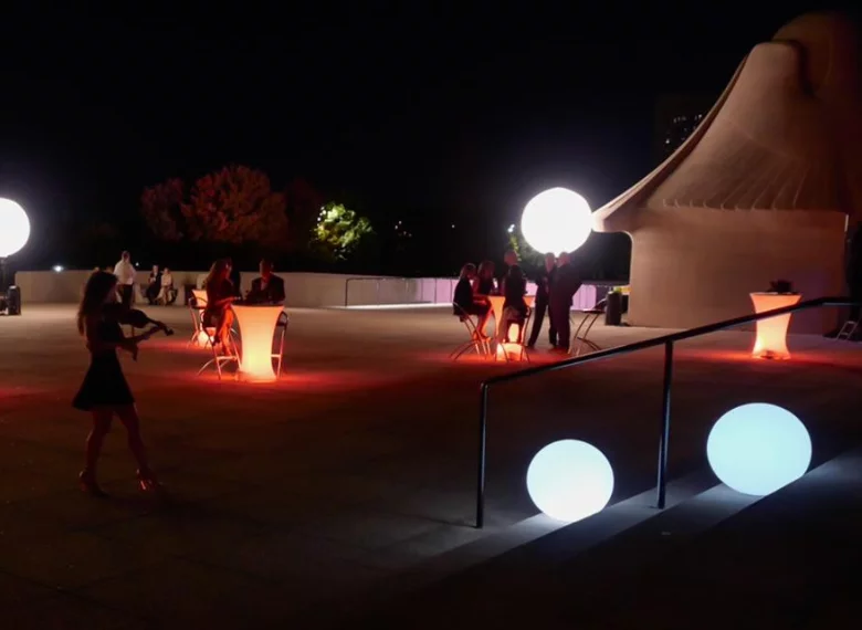 Outdoor LED Event Light